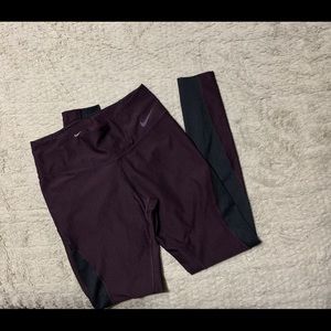 Nike leggings